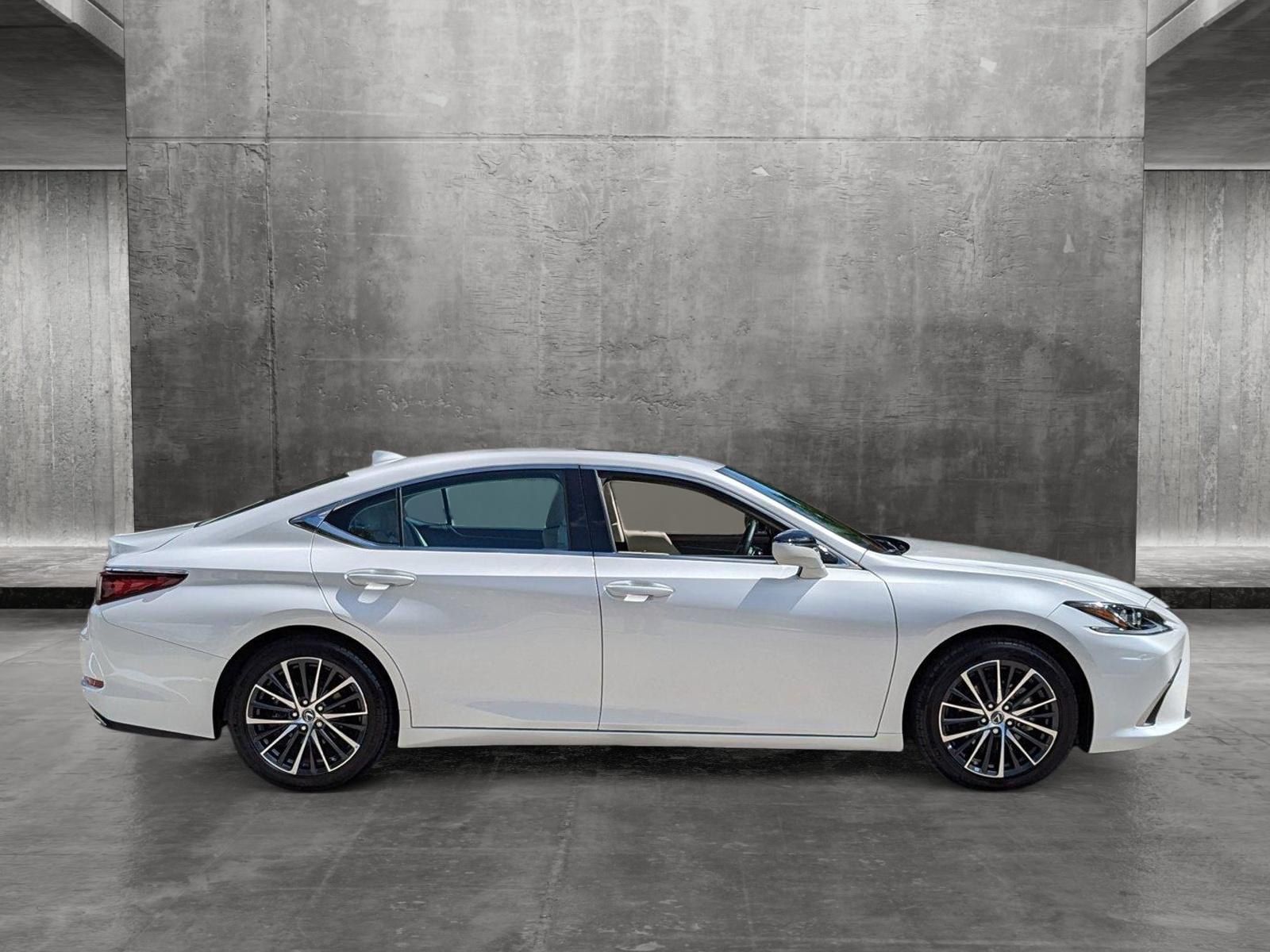 2024 Lexus ES 350 Vehicle Photo in West Palm Beach, FL 33417