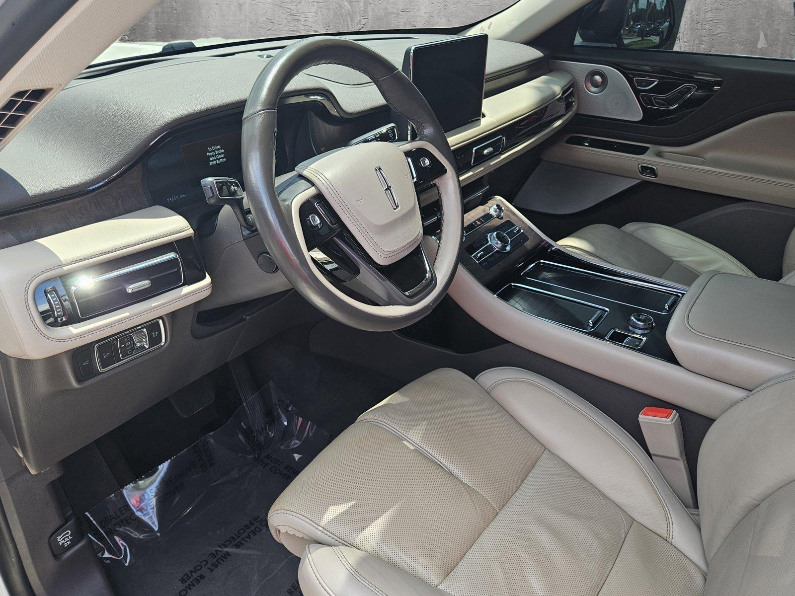 2023 Lincoln Aviator Vehicle Photo in Coconut Creek, FL 33073