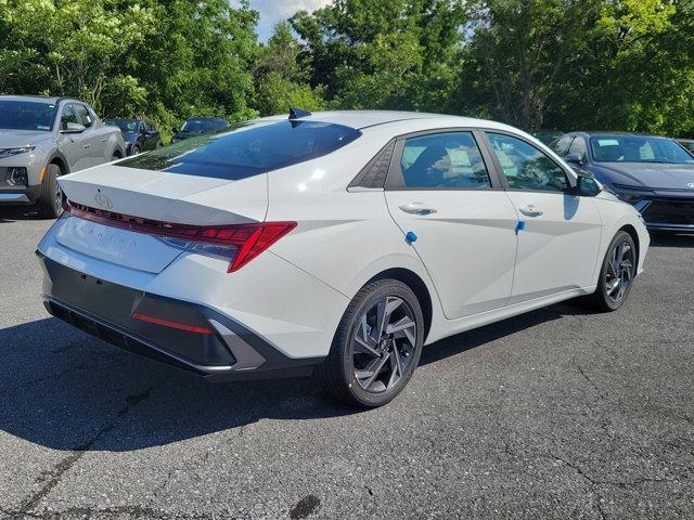 2024 Hyundai ELANTRA Vehicle Photo in Harrisburg, PA 17111