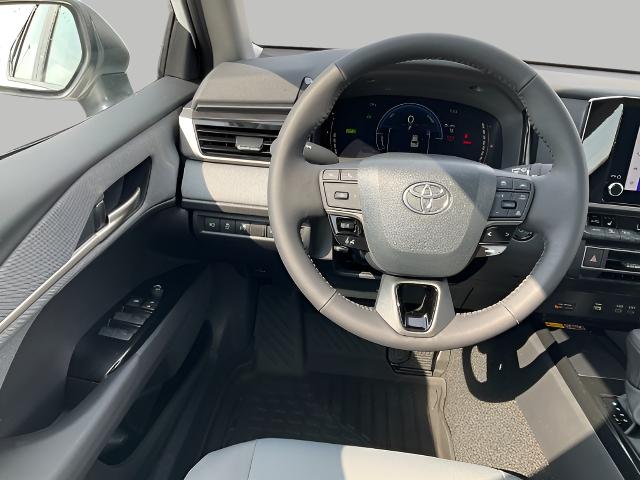 2025 Toyota Camry Vehicle Photo in Oshkosh, WI 54904