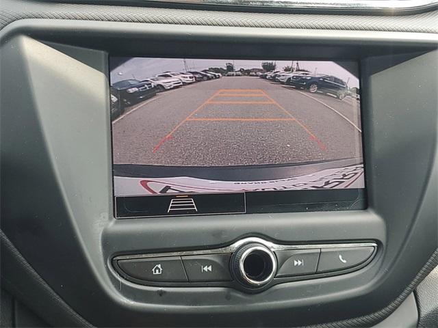 2021 Chevrolet Trailblazer Vehicle Photo in GRAND BLANC, MI 48439-8139