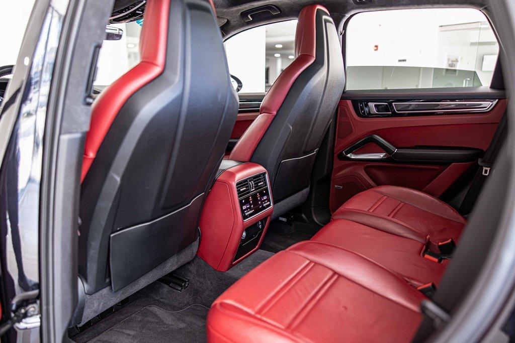 2020 Porsche Cayenne Vehicle Photo in Plainfield, IL 60586