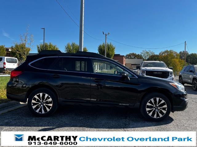 Used 2017 Subaru Outback Limited with VIN 4S4BSANC1H3233693 for sale in Kansas City