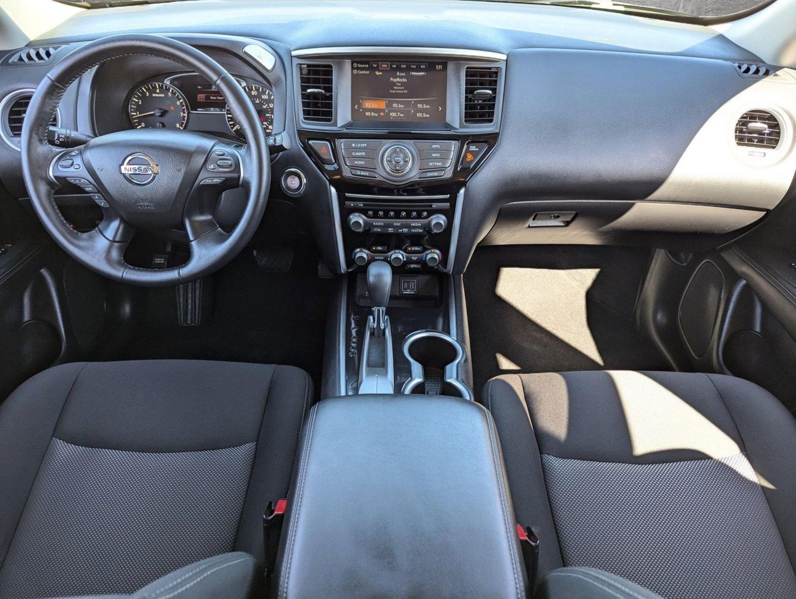 2020 Nissan Pathfinder Vehicle Photo in PEORIA, AZ 85382-3715