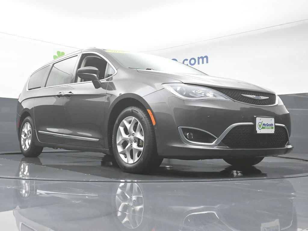 2019 Chrysler Pacifica Vehicle Photo in Cedar Rapids, IA 52402