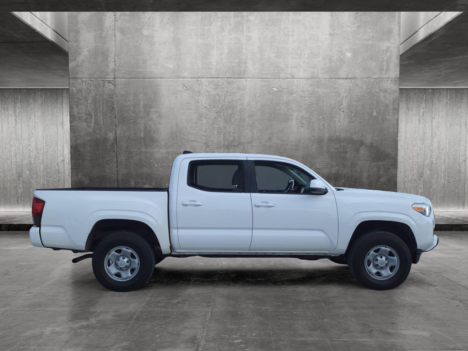 2022 Toyota Tacoma 2WD Vehicle Photo in Ft. Myers, FL 33907