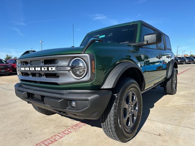 2024 Ford Bronco Vehicle Photo in Terrell, TX 75160