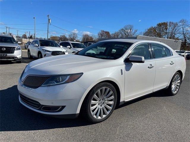 2013 Lincoln MKS Vehicle Photo in Willow Grove, PA 19090