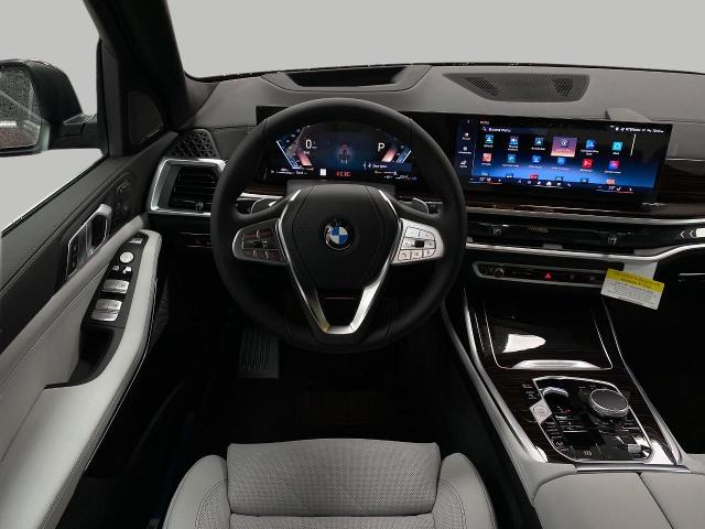 2025 BMW X7 xDrive40i Vehicle Photo in Appleton, WI 54913