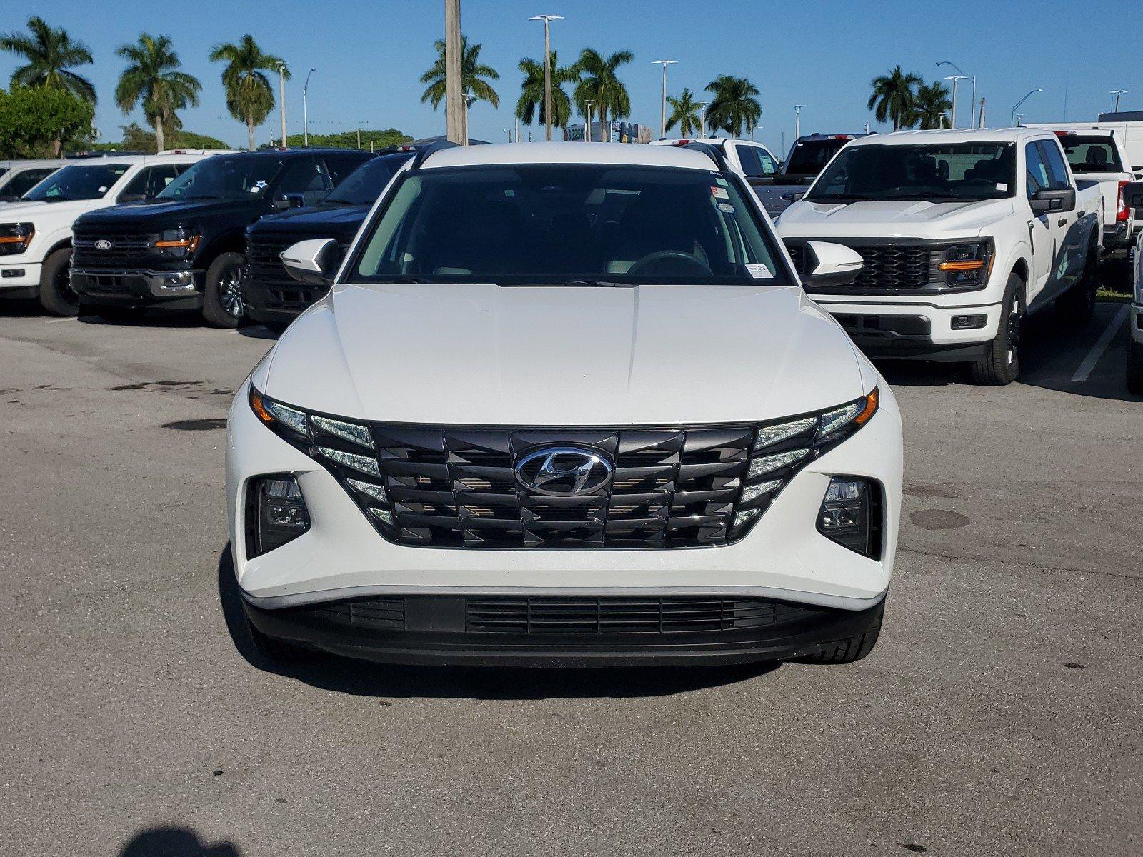 Used 2022 Hyundai Tucson SEL with VIN 5NMJB3AE0NH071197 for sale in Homestead, FL