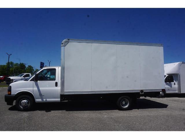 2023 Chevrolet Express Commercial Cutaway Vehicle Photo in ALCOA, TN 37701-3235