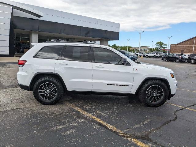 Used 2018 Jeep Grand Cherokee Trailhawk with VIN 1C4RJFLT3JC249616 for sale in Villa Park, IL