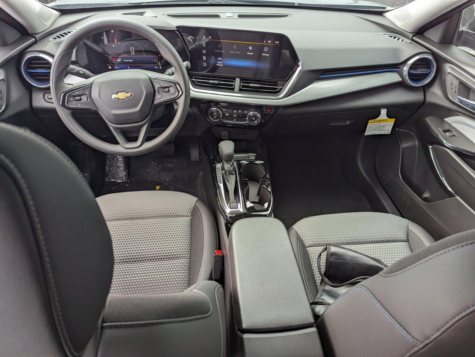 2025 Chevrolet Trax Vehicle Photo in GREENACRES, FL 33463-3207