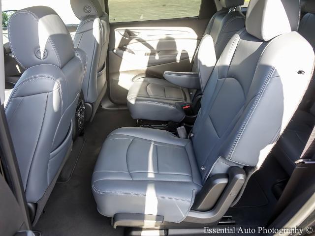 2021 Buick Enclave Vehicle Photo in OAK LAWN, IL 60453-2517