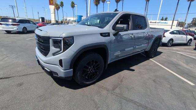 2024 GMC Sierra 1500 Vehicle Photo in ANAHEIM, CA 92806-5612