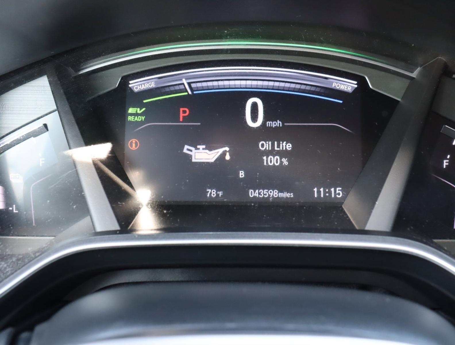 2022 Honda CR-V Hybrid Vehicle Photo in LOS ANGELES, CA 90007-3794