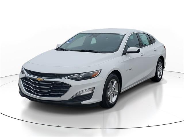 2022 Chevrolet Malibu Vehicle Photo in GRAND BLANC, MI 48439-8139