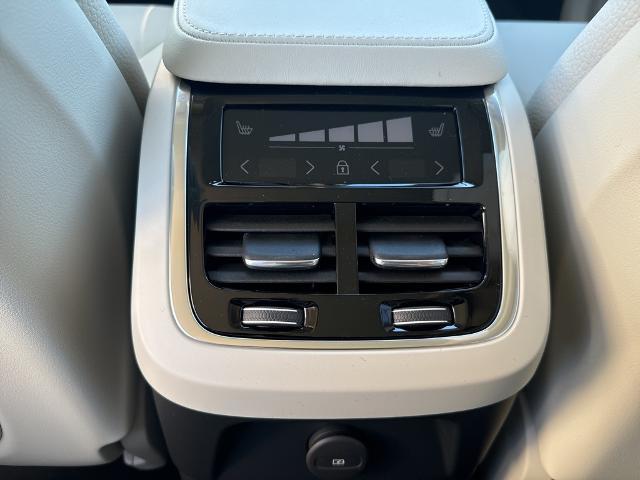 2025 Volvo XC90 Plug-In Hybrid Vehicle Photo in Grapevine, TX 76051