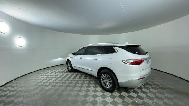 2024 Buick Enclave Vehicle Photo in GILBERT, AZ 85297-0402