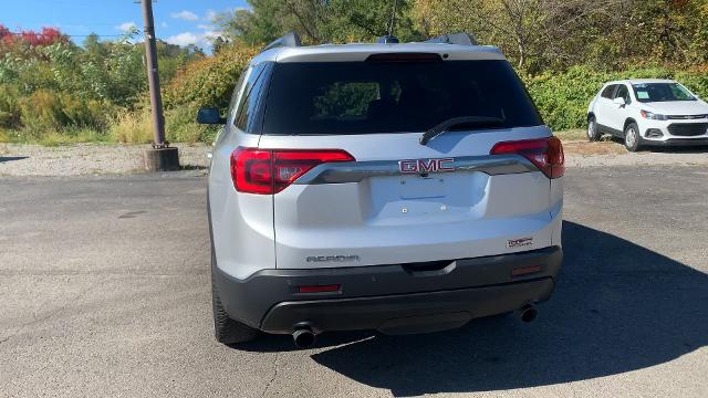 2017 GMC Acadia Vehicle Photo in MOON TOWNSHIP, PA 15108-2571