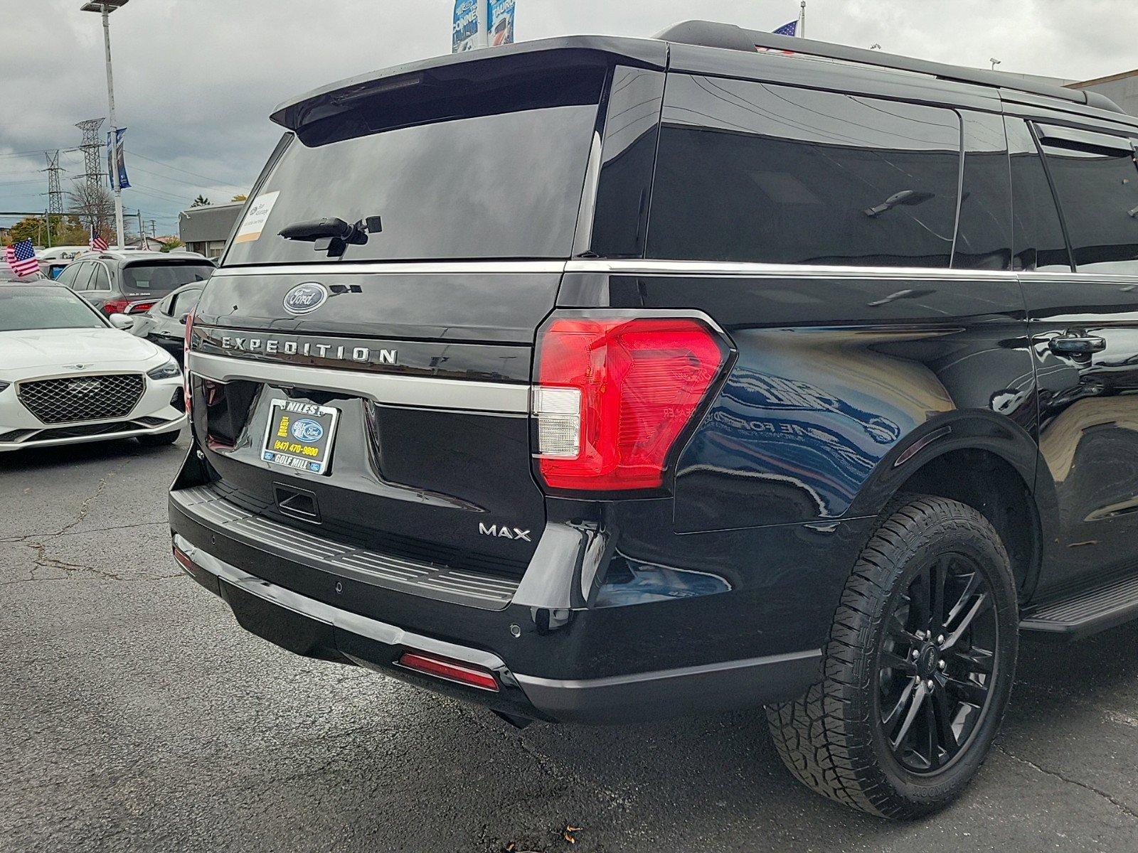 2024 Ford Expedition Max Vehicle Photo in Plainfield, IL 60586