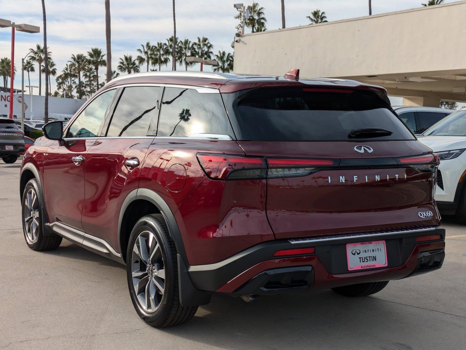 2025 INFINITI QX60 Vehicle Photo in Tustin, CA 92782