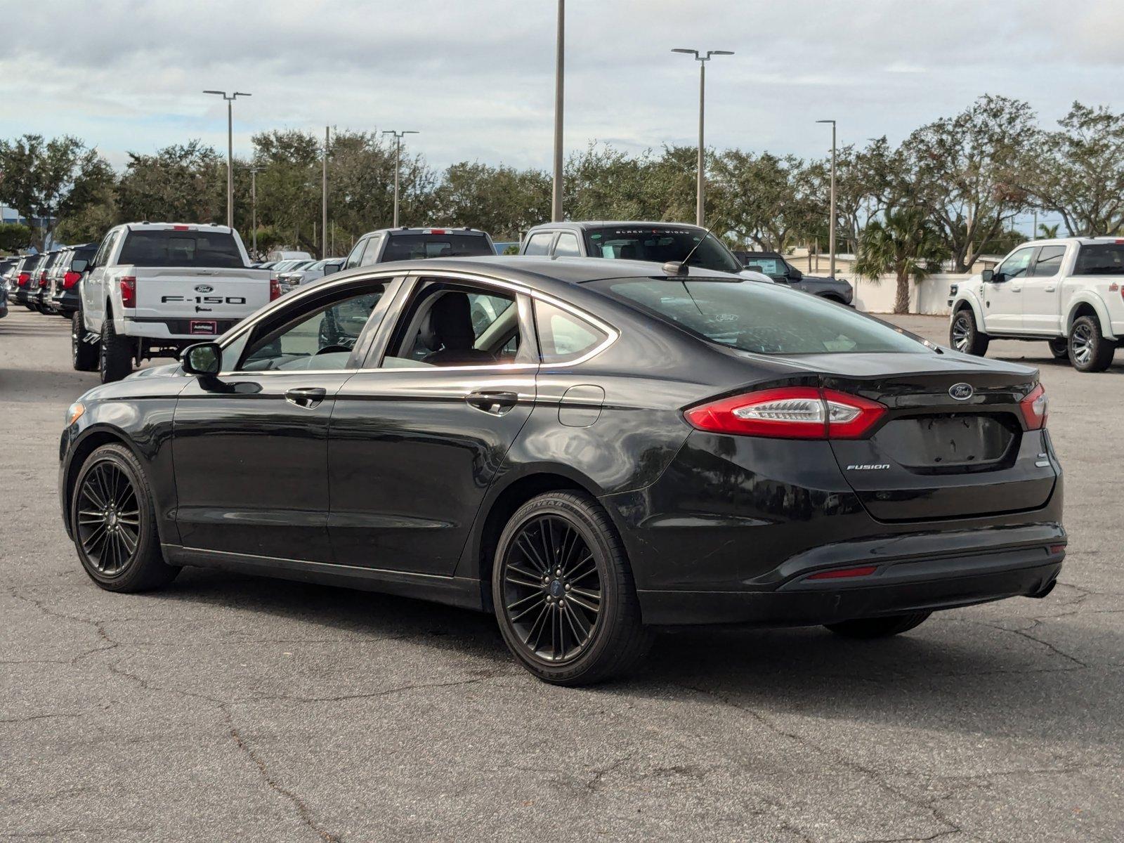 2014 Ford Fusion Vehicle Photo in St. Petersburg, FL 33713