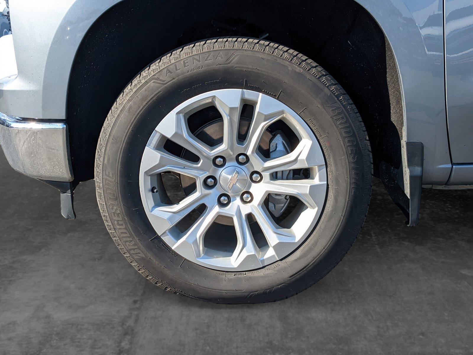 2023 Chevrolet Silverado 1500 Vehicle Photo in VALENCIA, CA 91355-1705