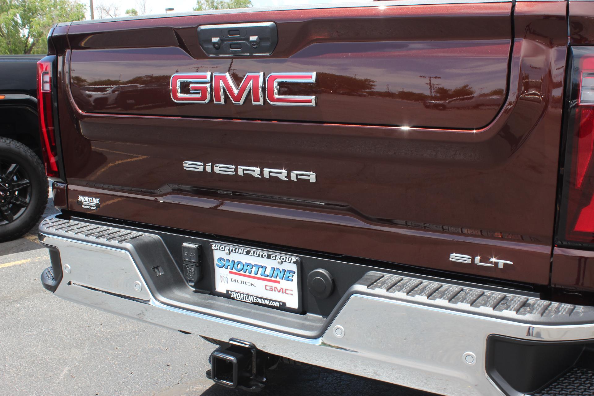 2024 GMC Sierra 3500HD Vehicle Photo in AURORA, CO 80012-4011