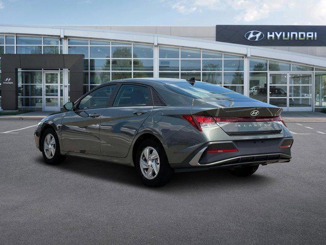 2024 Hyundai ELANTRA Vehicle Photo in O'Fallon, IL 62269