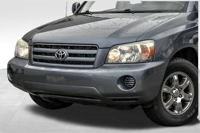 Used 2004 Toyota Highlander Base with VIN JTEEP21A740012992 for sale in Highland Park, IL