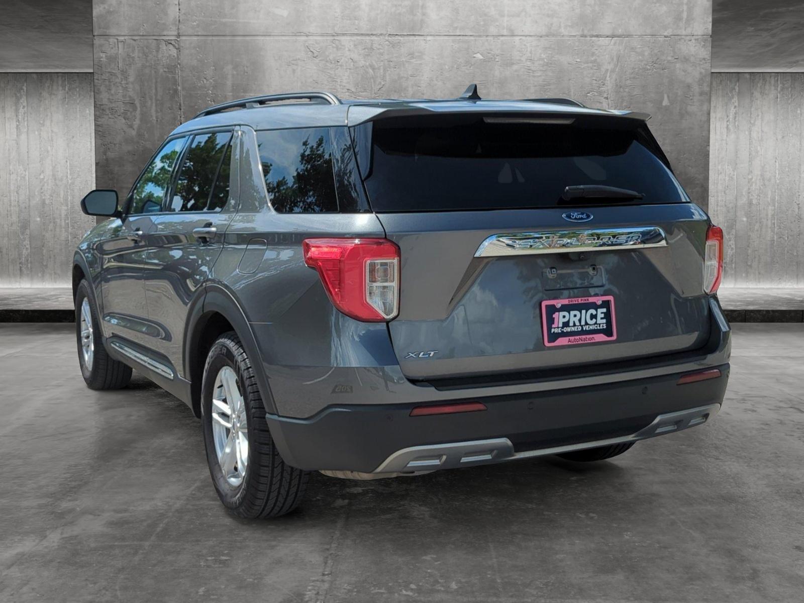 2023 Ford Explorer Vehicle Photo in Ft. Myers, FL 33907