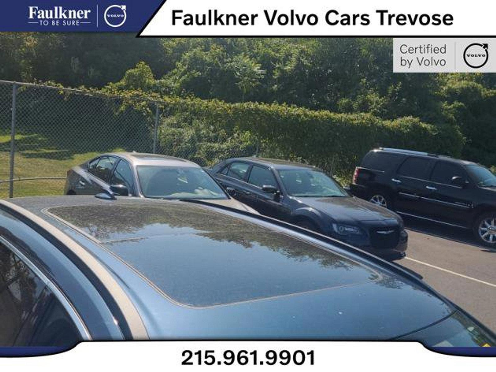 2022 Volvo XC60 Vehicle Photo in Trevose, PA 19053