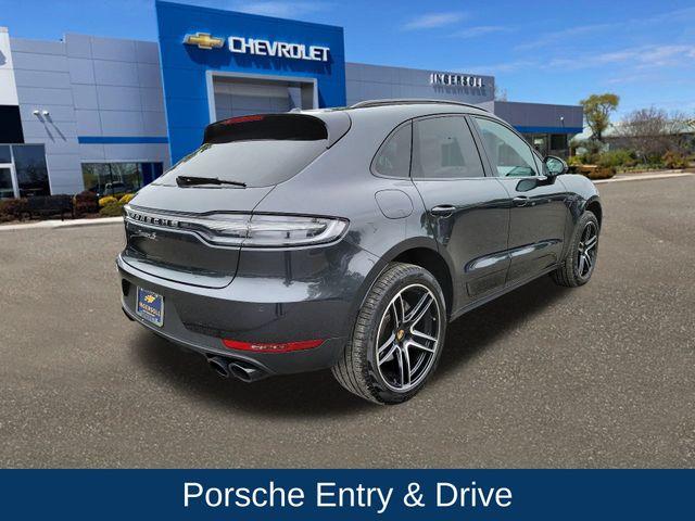 2021 Porsche Macan Vehicle Photo in DANBURY, CT 06810-5034