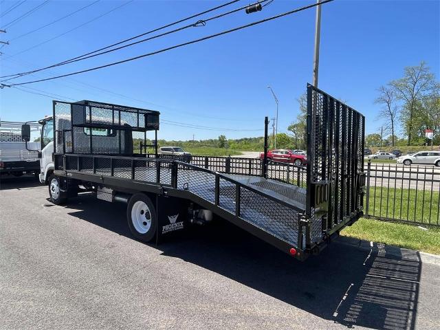 2024 Chevrolet Low Cab Forward 4500 Vehicle Photo in ALCOA, TN 37701-3235