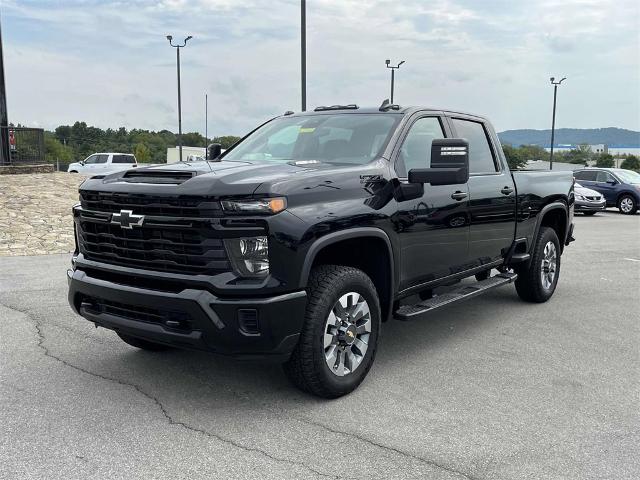 2024 Chevrolet Silverado 2500 HD Vehicle Photo in ALCOA, TN 37701-3235