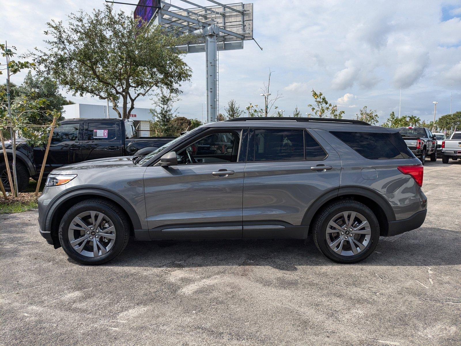 2021 Ford Explorer Vehicle Photo in Miami, FL 33015