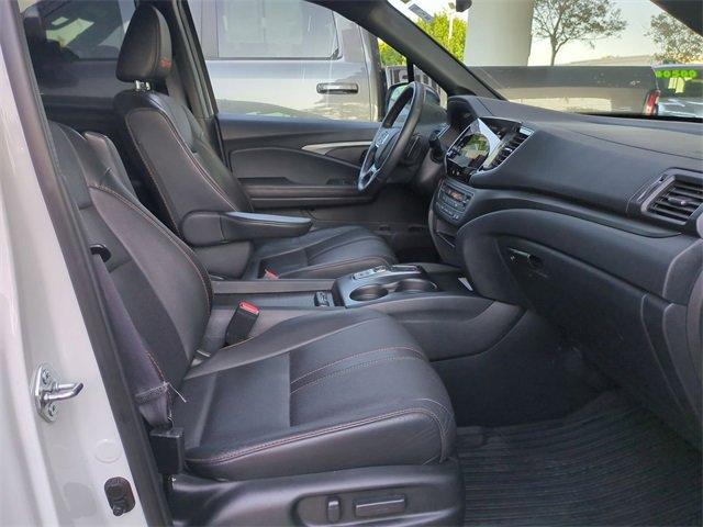 2022 Honda Pilot Vehicle Photo in PASADENA, CA 91107-3803