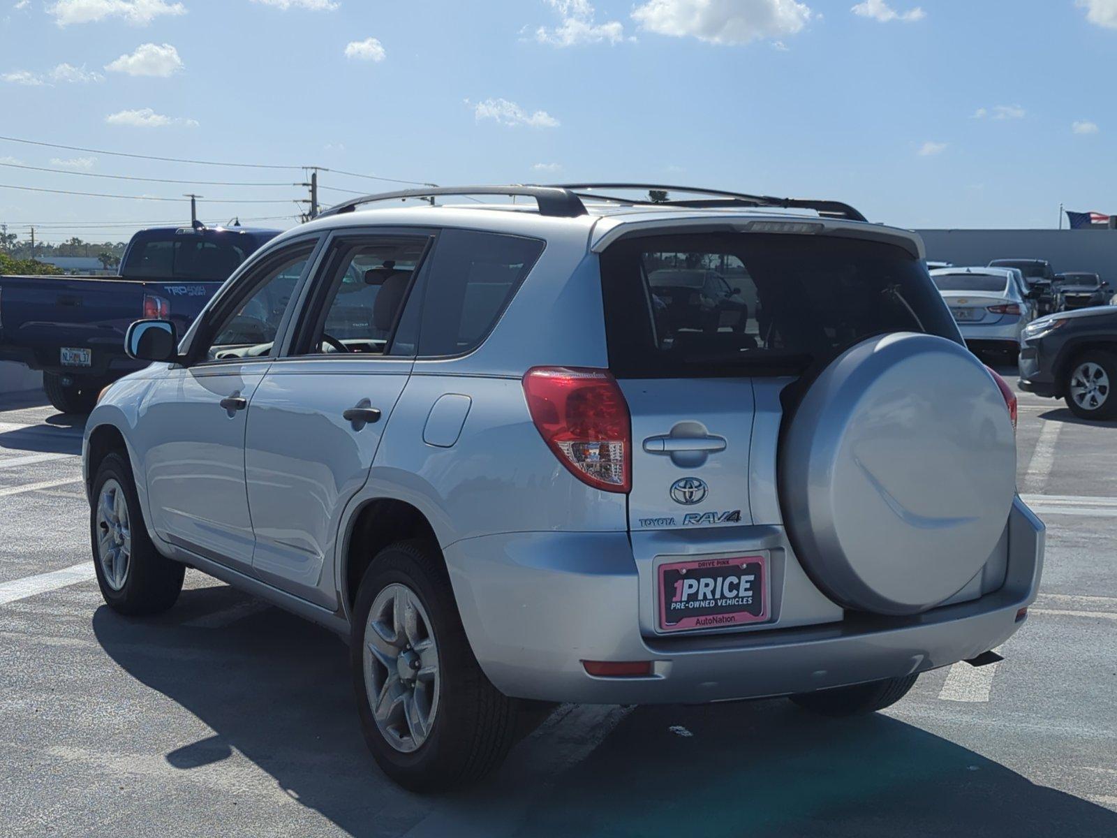 2008 Toyota RAV4 Vehicle Photo in Ft. Myers, FL 33907