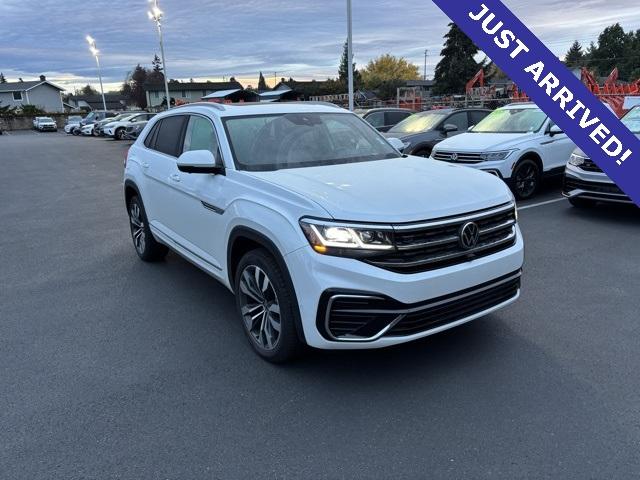 2022 Volkswagen Atlas Cross Sport Vehicle Photo in Puyallup, WA 98371