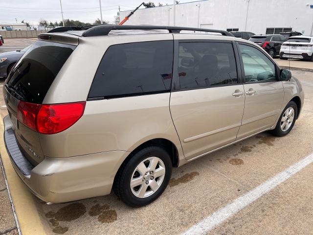 2009 Toyota Sienna Vehicle Photo in Denison, TX 75020