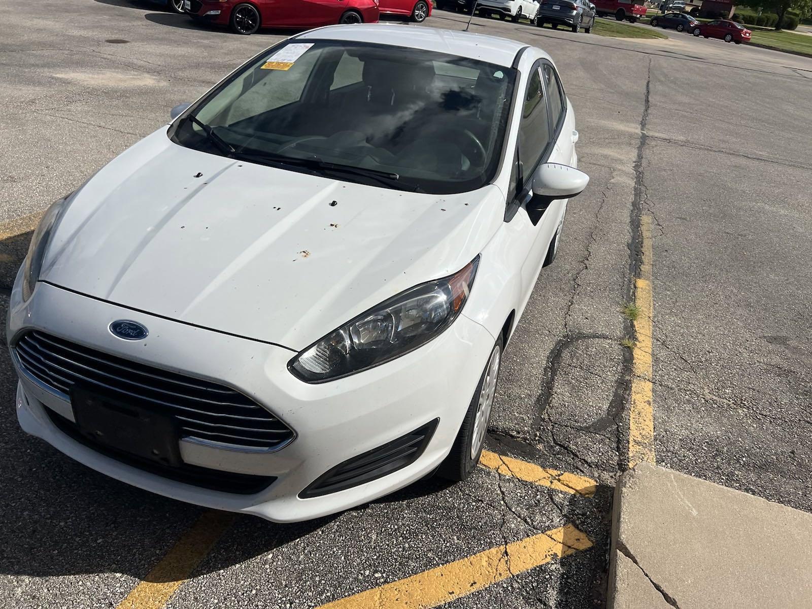 2017 Ford Fiesta Vehicle Photo in Marion, IA 52302