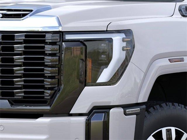 2024 GMC Sierra 2500 HD Vehicle Photo in PASADENA, CA 91107-3803