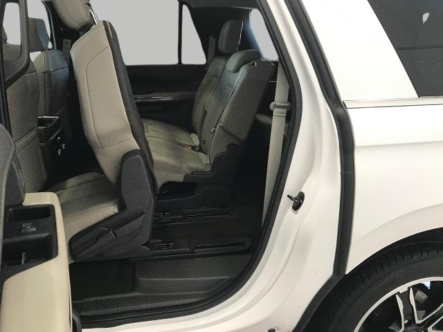 2019 Ford Expedition Max Vehicle Photo in GREEN BAY, WI 54303-3330