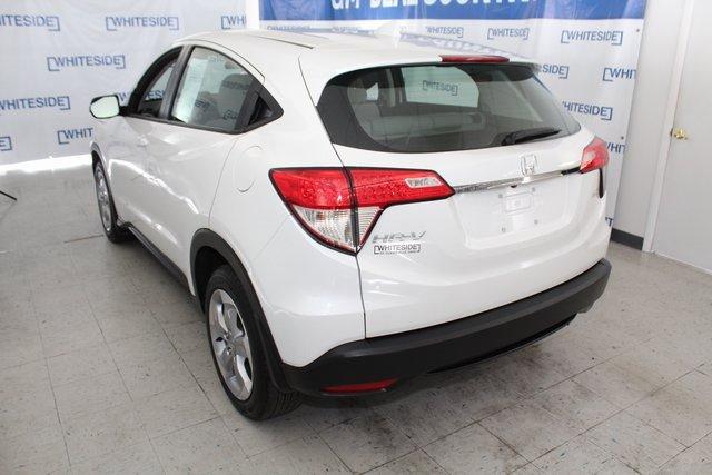 2022 Honda HR-V Vehicle Photo in SAINT CLAIRSVILLE, OH 43950-8512