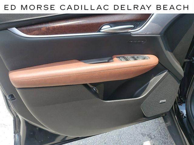 2024 Cadillac XT5 Vehicle Photo in DELRAY BEACH, FL 33483-3294