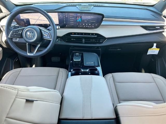 2025 Buick Enclave Vehicle Photo in GOODYEAR, AZ 85338-1310