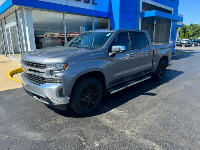 Used 2020 Chevrolet Silverado 1500 LT with VIN 1GCUYDET3LZ303584 for sale in Albion, MI