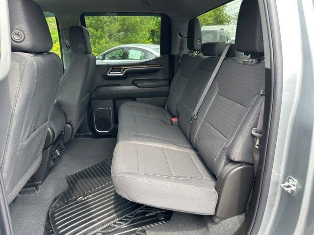 2024 Chevrolet Silverado 1500 Vehicle Photo in MEDINA, OH 44256-9631