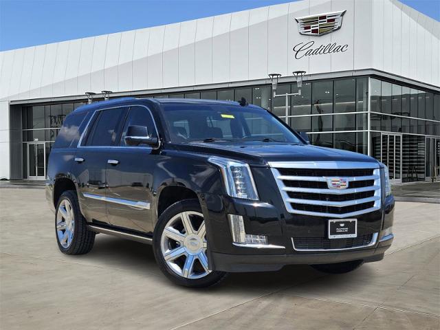 2018 Cadillac Escalade Vehicle Photo in TERRELL, TX 75160-3007